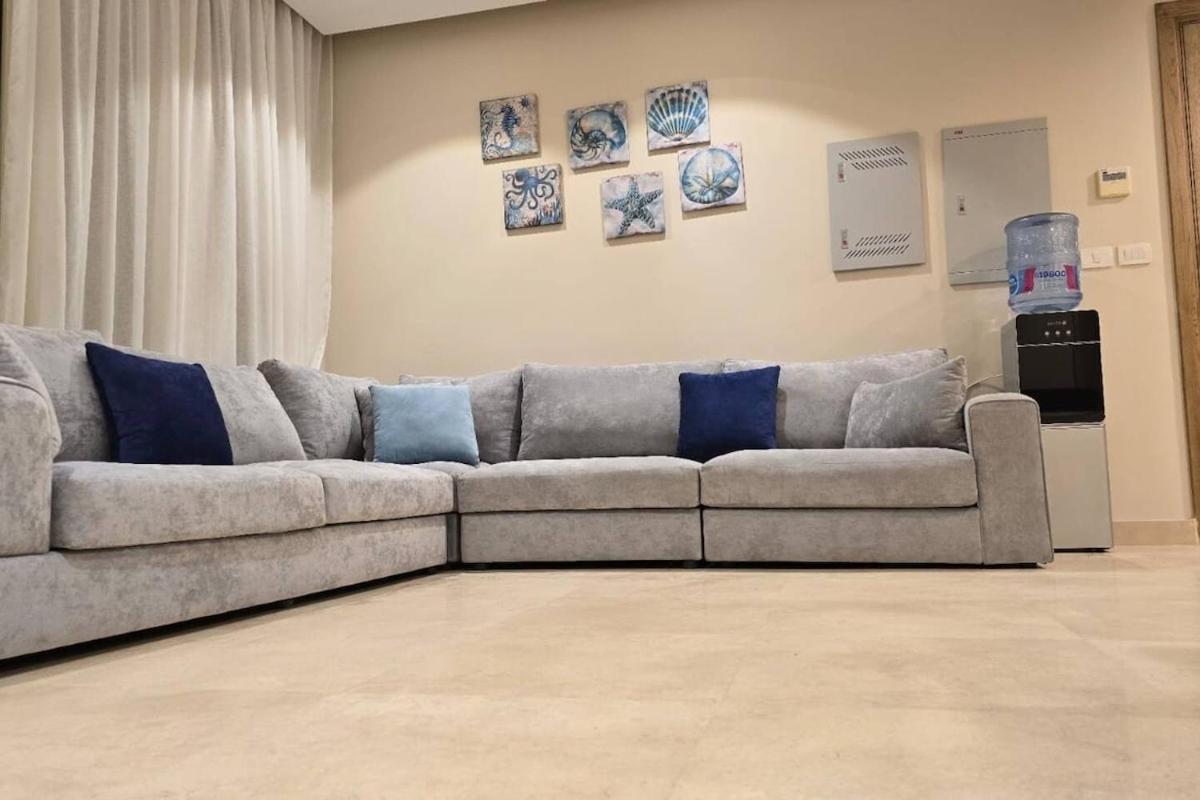 Mangroovy 1 Bedroom Ground Composure & Cool Hilton View Appartement